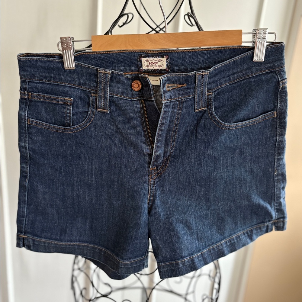 Levi's Blue Jean Shorts Classic Denim Style